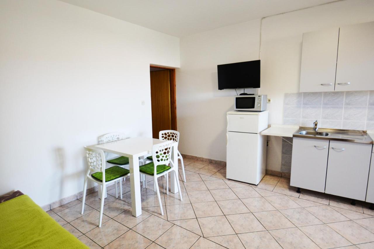 Apartments Barbati Kustići Εξωτερικό φωτογραφία