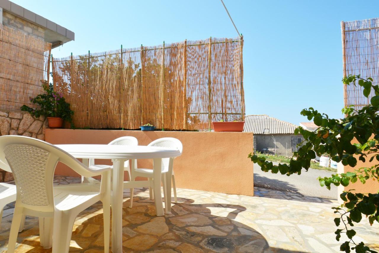 Apartments Barbati Kustići Εξωτερικό φωτογραφία