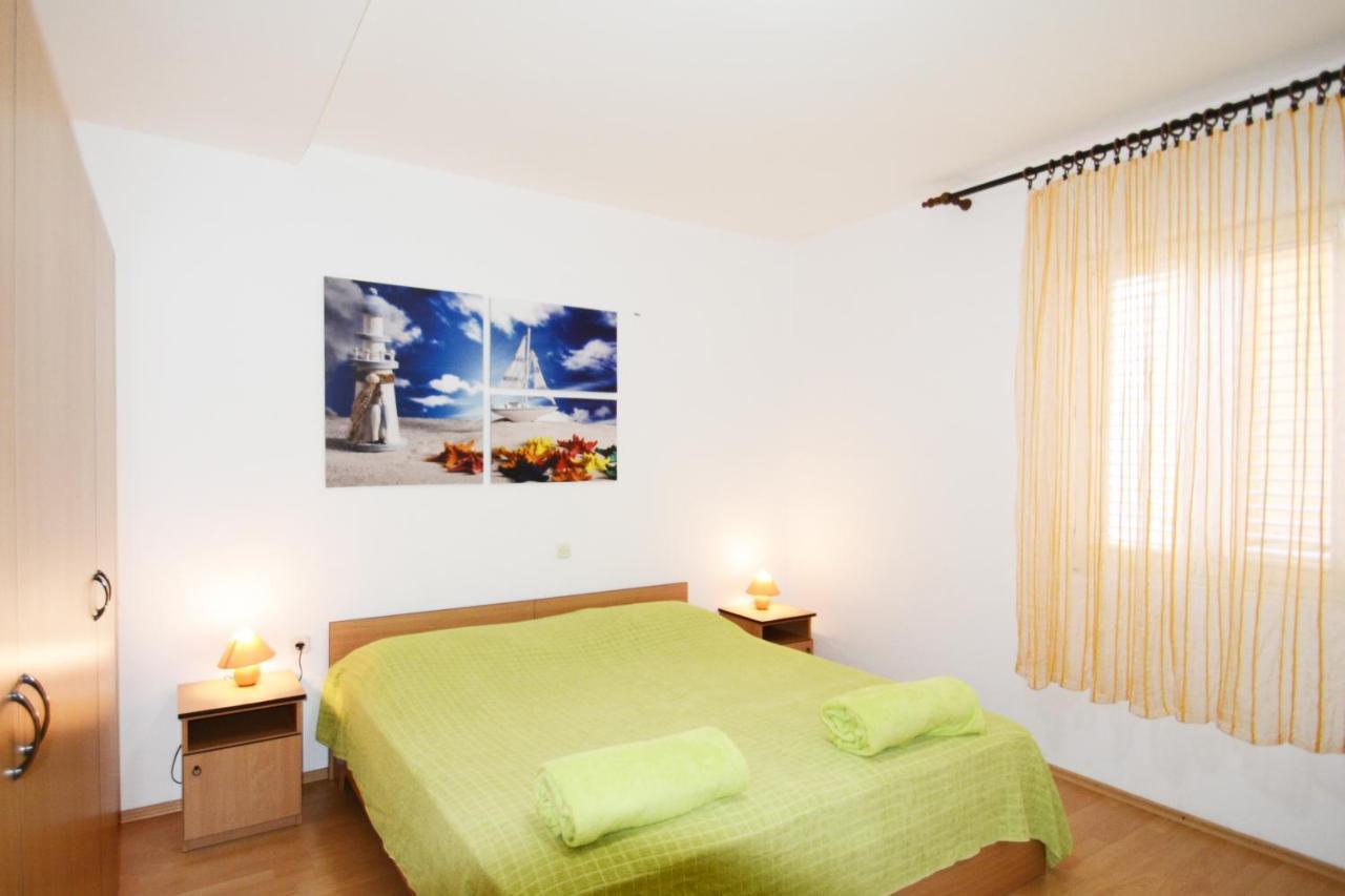 Apartments Barbati Kustići Εξωτερικό φωτογραφία