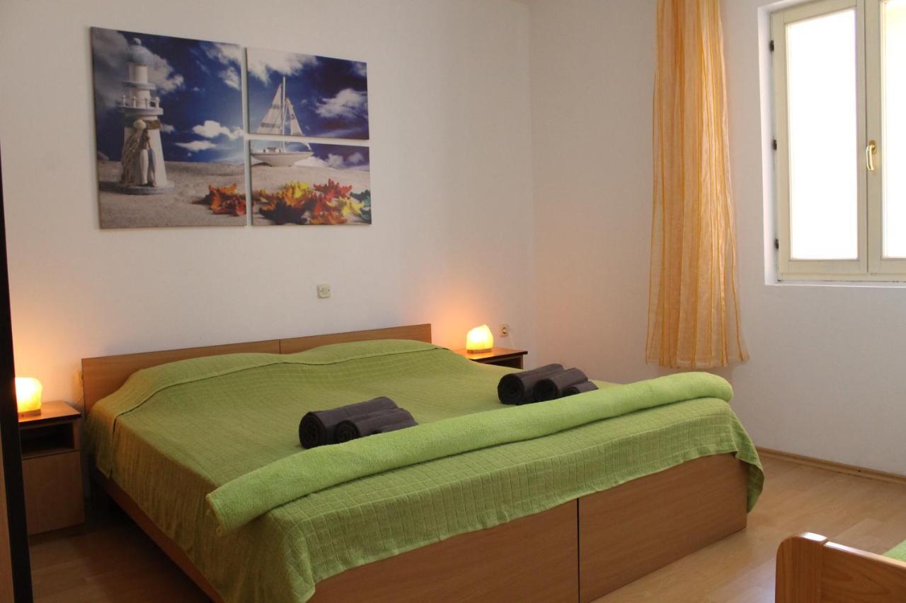 Apartments Barbati Kustići Εξωτερικό φωτογραφία