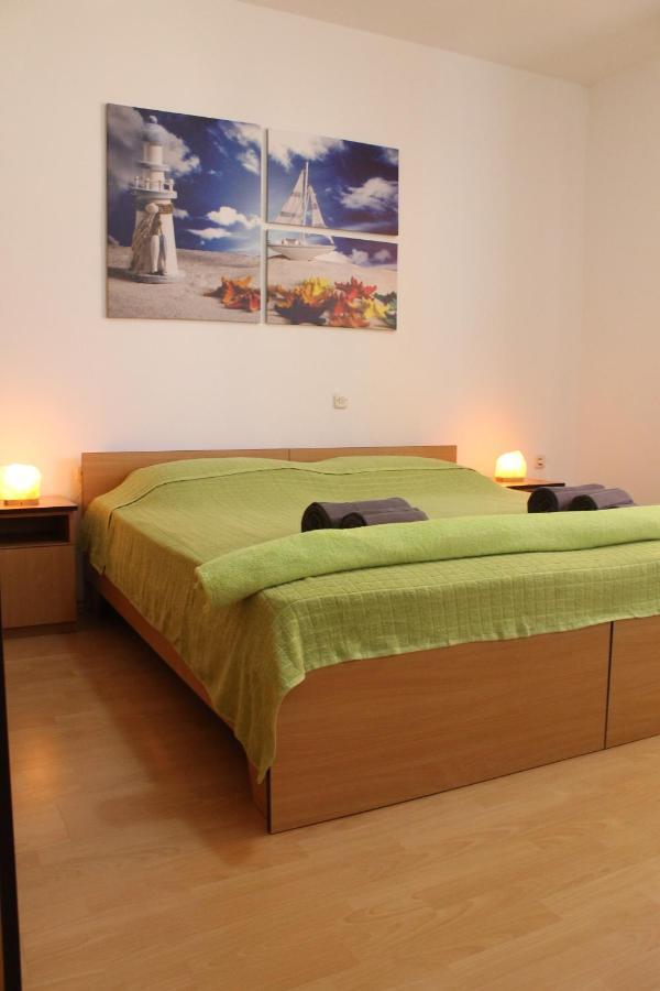 Apartments Barbati Kustići Εξωτερικό φωτογραφία